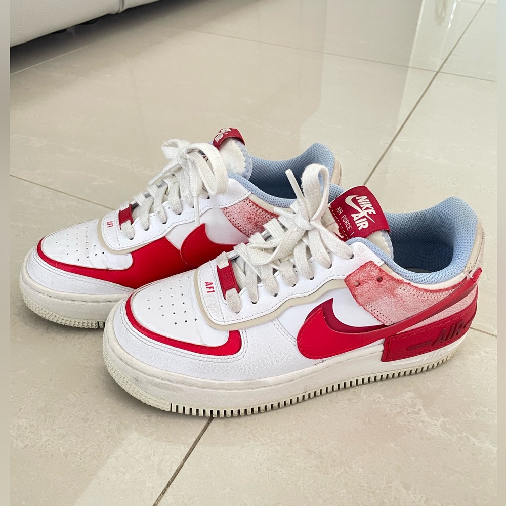 Women's Air Force One 1 Shadow
'Cracked Leather'